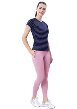 Load image into Gallery viewer, FEMALE SRIPED ROUND NECK T SHIRT