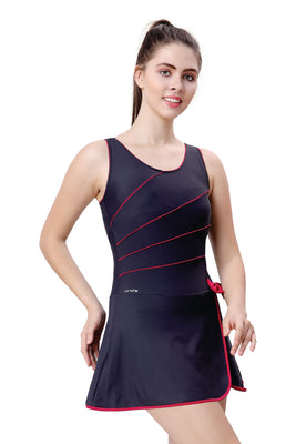 U-BACK SWIMDRESS WITH BOYLEG