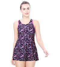 LACTRA RACER-BACK SWIMDRESS WITH BOYLEG