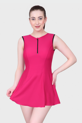 SWIMDRESS WITH BOYLEG