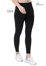 Load image into Gallery viewer, WOMEN PRINTED TRACK PANT WITH ZIP POCKET