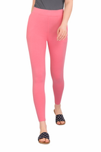 Load image into Gallery viewer, ESSENTIAL TRACK PANT WITH SIDE POCKET