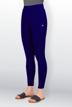 Load image into Gallery viewer, ESSENTIAL TRACK PANT WITH SIDE POCKET